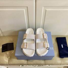 Picture of Prada Slippers _SKUPradasz35-40Y0402137